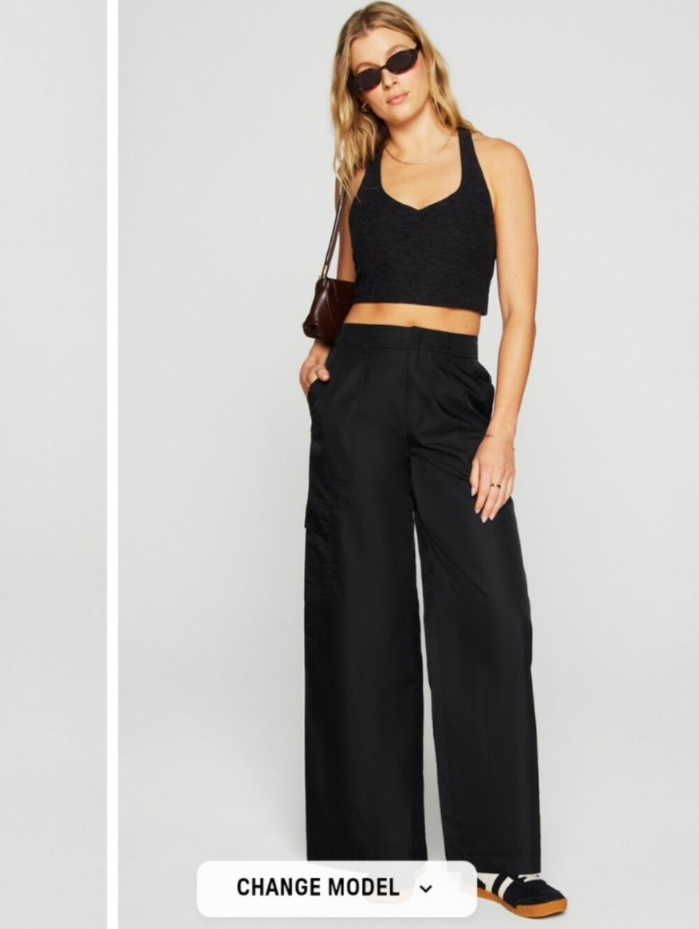 NWT Fabletics wide leg cargo pants women’s Medium Short Black